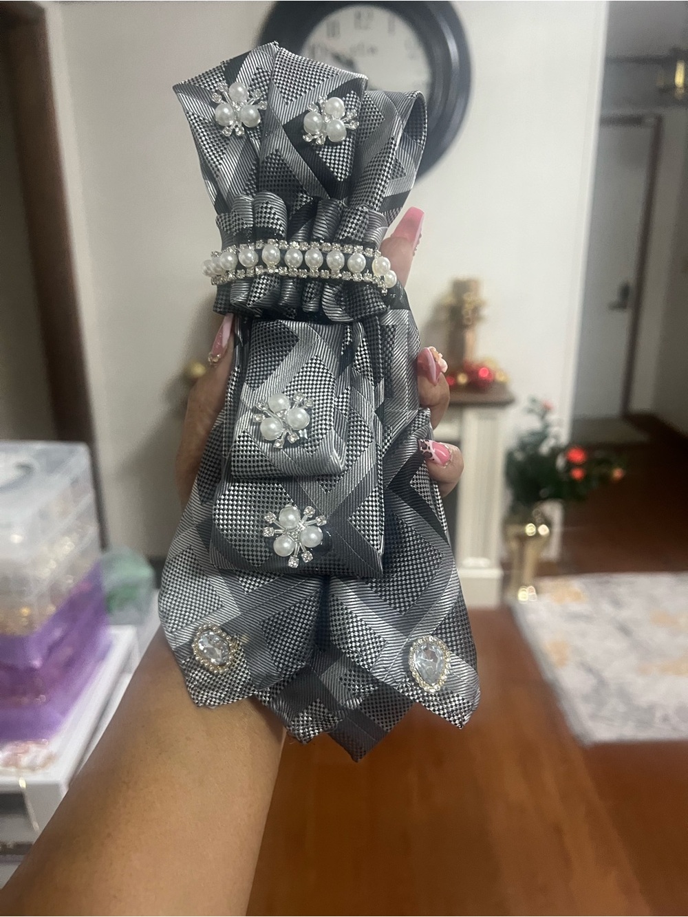 Pearl-Embellished Gray Plaid tie with Rhinestone Accent